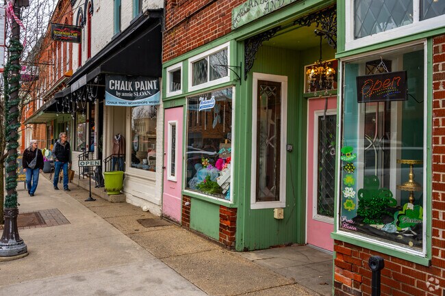 Local businesses in Holly are overflowing with small-town charm.