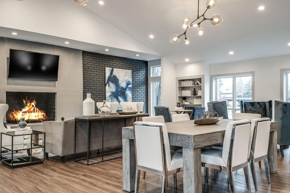 RADIUS AT TEN MILE, Southfield, MI 48033 - photo 1