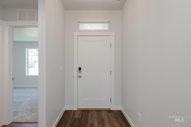 3878 E Syracuse St, Nampa, ID 83686 - photo 5