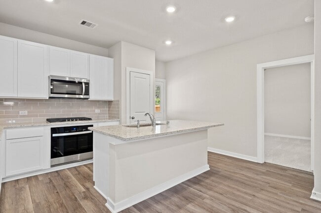 19071 Cetera Villa Dr, Hockley, TX 77447 - photo 3