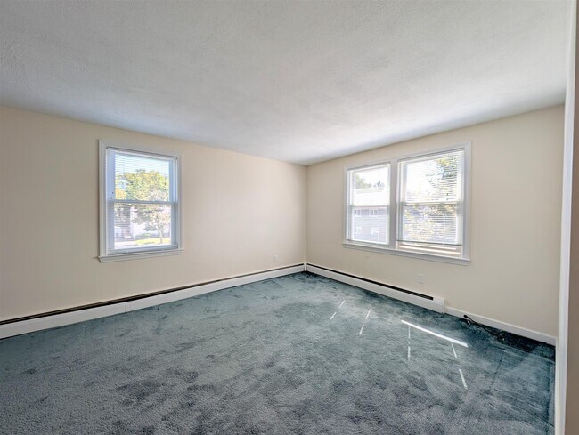 5 Patrick St unit 2, Arlington, MA 02474 - photo 4