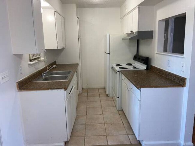 The Pines Apts, Oklahoma City, OK 73112 - photo 6