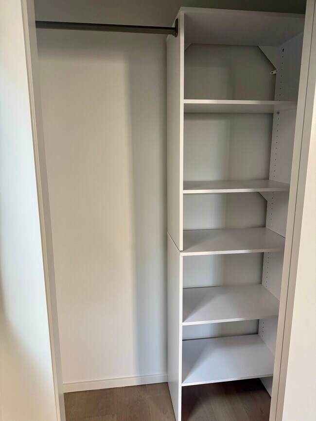 2520 5th St unit D, Santa Monica, CA 90405 - photo 7