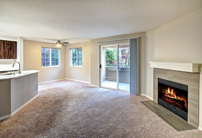 Bay Court at Harbour Pointe, Mukilteo, WA 98275 - photo 7