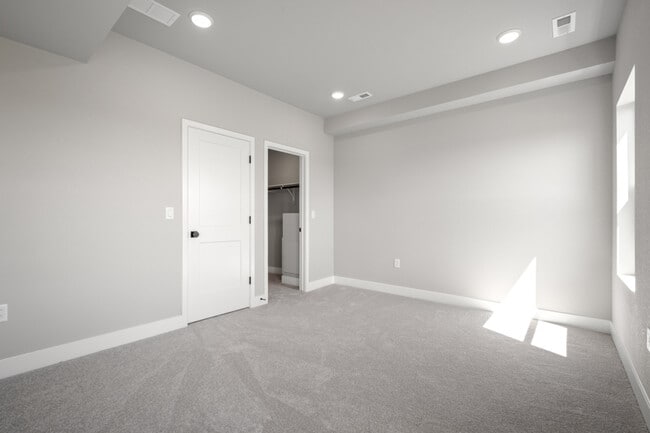 4435 Peak Crest View, Colorado Springs, CO 80923 - photo 3