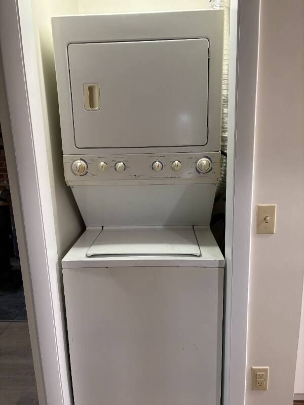 26 Hadley Rd unit 28, Sunderland, MA 01375 - photo 5