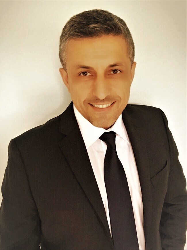 Agent Photo