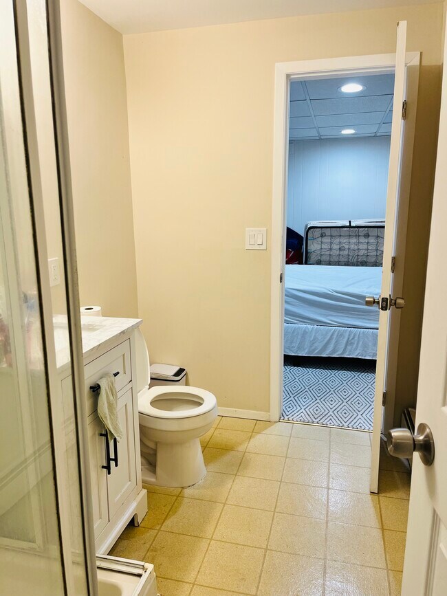 8 Deer Path unit 8 Deer Path, Shirley, NY 11967 - photo 4