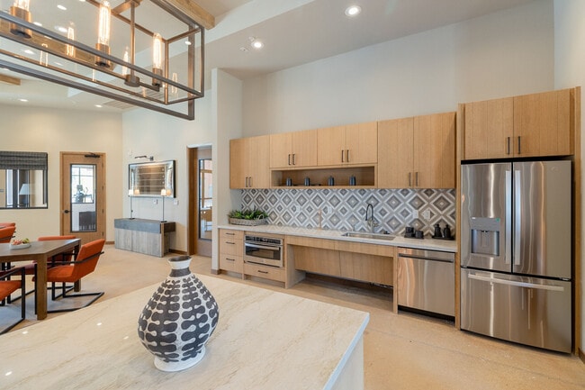 The Hill, Los Alamos, NM 87544 - photo 7