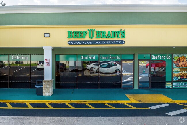 Beef 'O' Brady's is a Mims favorite for sports and wings.