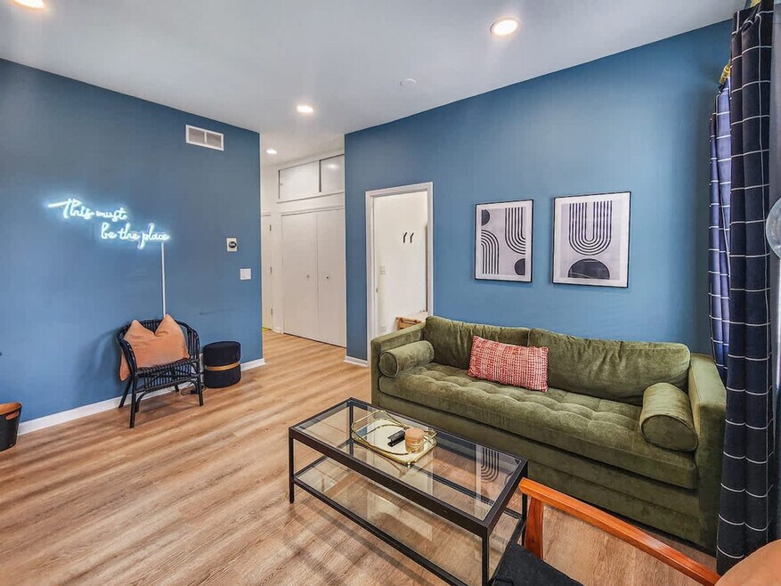 1411 W Grand Ave unit ID1360124P, Chicago, IL 60642 - photo 1