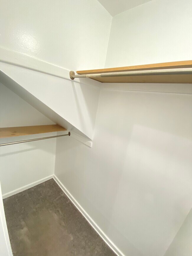 2838 N Drake Ave unit 1., Chicago, IL 60618 - photo 7