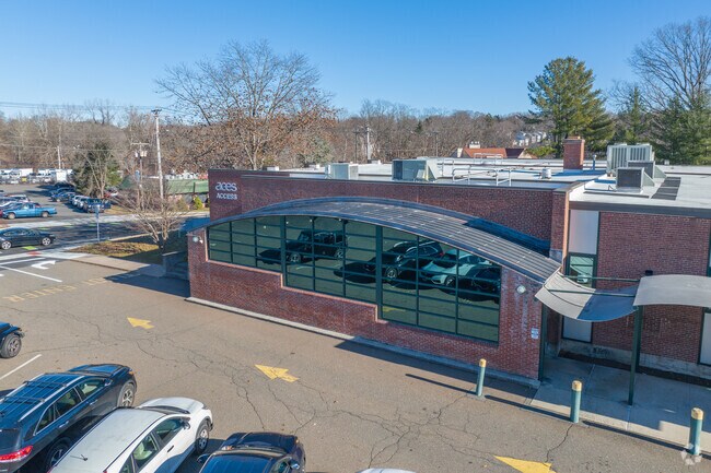 Whitney High School West at 205 Skiff, Hamden, CT has great teachers.