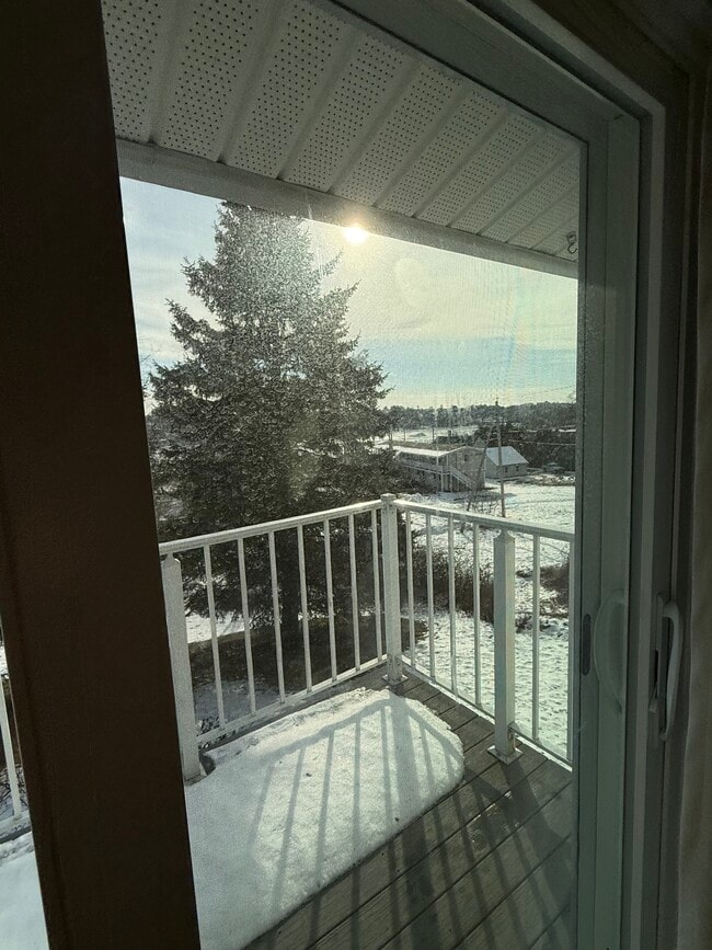 812 State St, Bangor, ME 04401 - photo 4