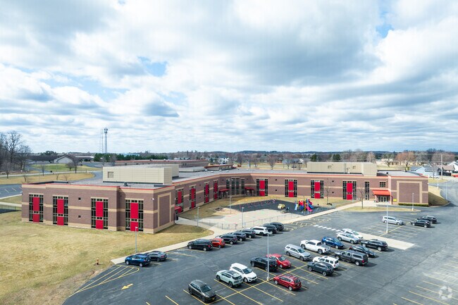 Hillcrest Primary School is an above average, public school located in Shawano, WI.