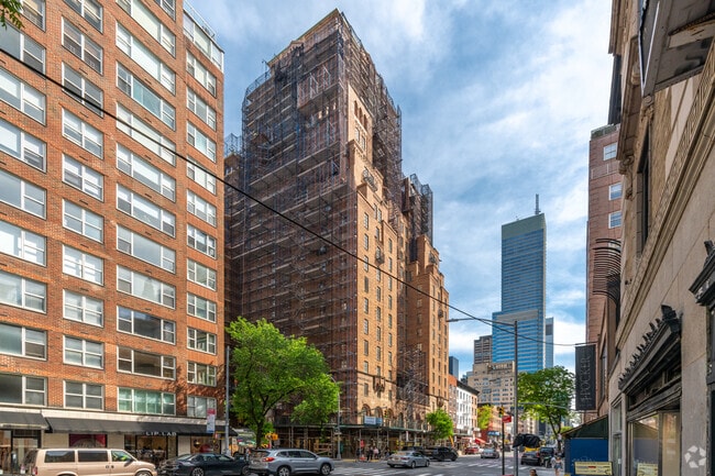 孫市 About 140 E 63rd St, New York NY | HOAs, Reviews, Amenities