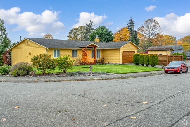 You can find great rambler homes in Briarcrest's streets.