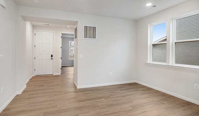 35551 Aspen Way, Locust Grove, VA 22508 - photo 5