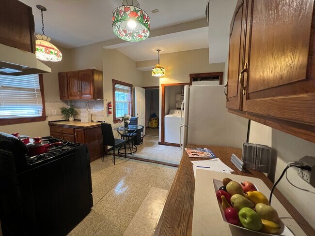 88 Walnut Ave unit 1, Roxbury, MA 02119 - photo 7