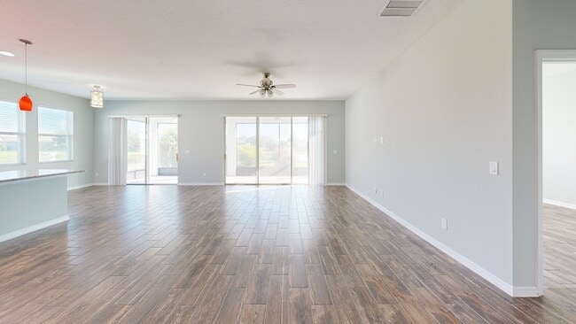 5376 Ragusa Loop, Saint Cloud, FL 34771 - photo 2