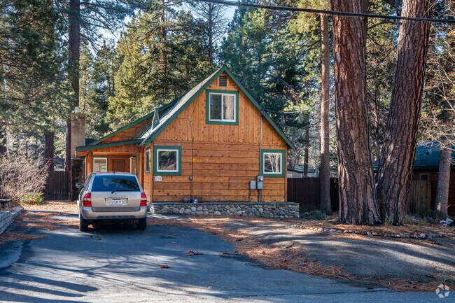 Sprinkled throughout South Lake Tahoe are small cabins under 1,500 square feet.