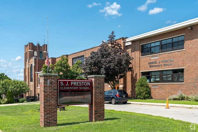 Samuel J. Preston Elementary School has great academic and athletic opportunities for students.