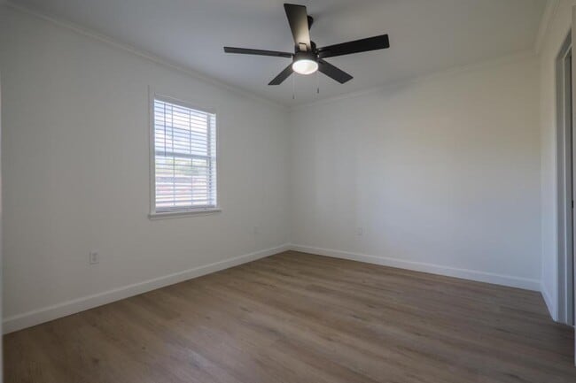 Baytree Campus Apartments, Valdosta, GA 31602 - photo 4