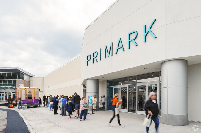 Maryvale is also very close to the Walden Galleria Mall.