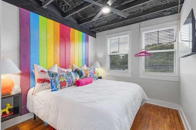 156 Camellia St unit ID1267000P, Biloxi, MS 39531 - photo 4