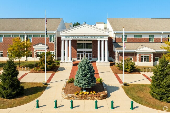 Minnechaug Regional High School is ranked 145th within Massachusetts.