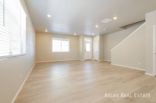 20982 E 66th Ave, Aurora, CO 80019 - photo 4