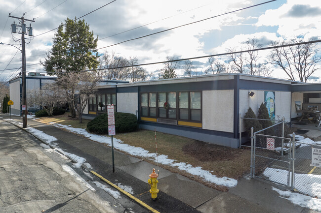 San Miguel Academy Of Newburgh