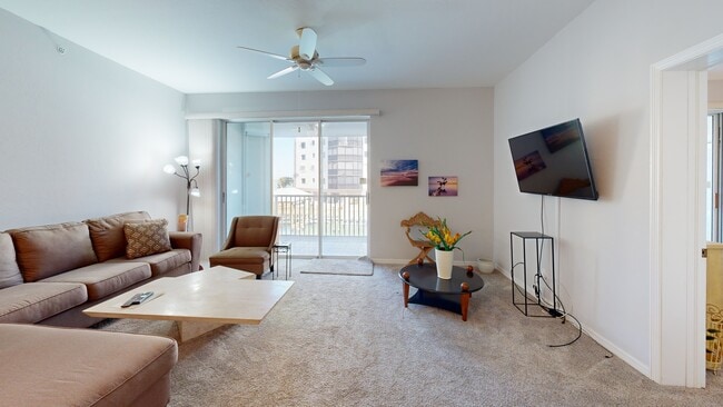 4331 Bay Beach Ln unit 152, Fort Myers Beach, FL 33931 - photo 2