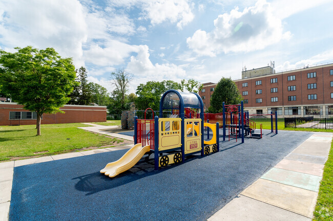 John Walton Spencer School No. 16 has a small and large playground for students.