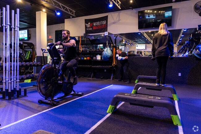 Mayfair-Piedmont residents looking to improve their physical fitness can do so at Regymen.