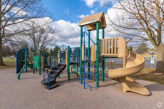 Shiloh - Sunset Lane Park - Playground
