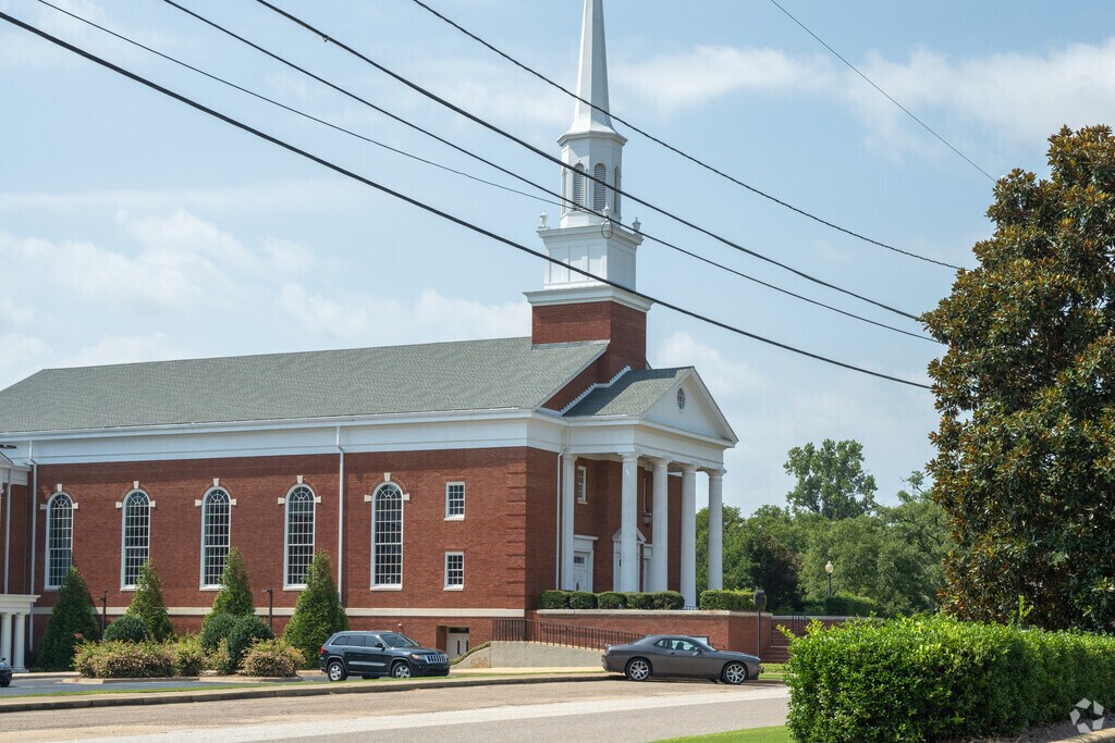 Cornerstone Christian Academy is located at 125 Calhoun Rd, Montgomery, AL 36109.