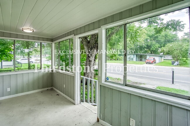 3032 W 5th St, Jacksonville, FL 32254 - photo 3