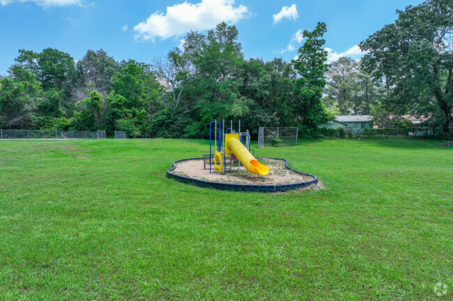 Key Elementary School is a part of the Jackson Public School District.