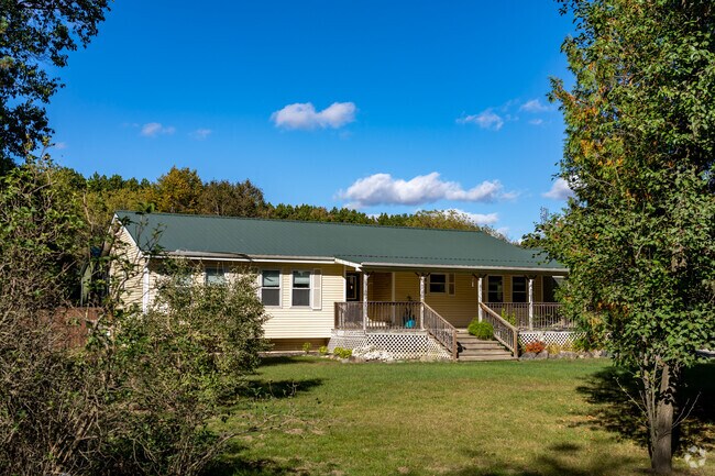 Ranch-style homes in Deerfield Township are ideal for first time home buyers.