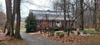 3001 Foxdown Ct Unit B, Greensboro, NC 27410