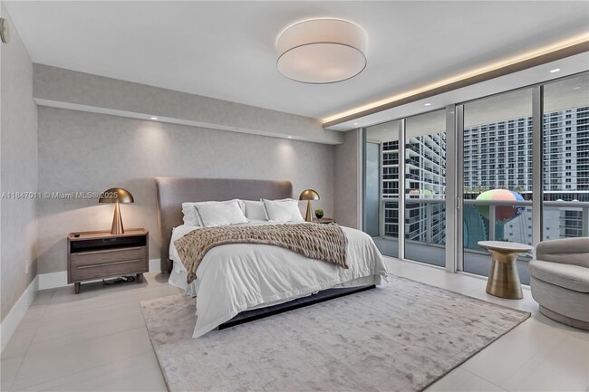 The Beach Club unit 1830, Hallandale Beach, FL 33009 - photo 7