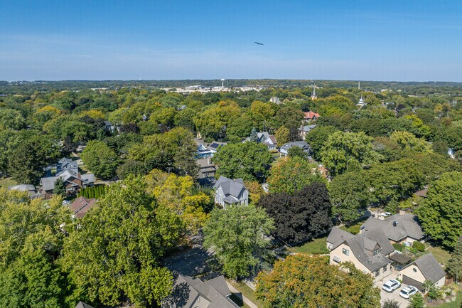 West Dundee’s neighborhoods feature a lush canopy of mature trees.