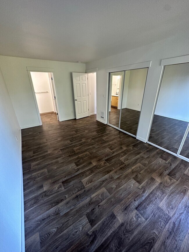 Commons at Sylvan Highlands Apartments, Portland, OR 97225 - photo 3