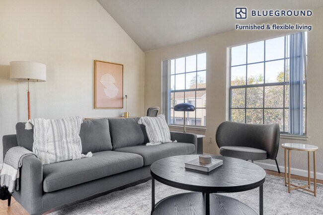 467 Transom Ln unit FL2-ID971, San Mateo, CA 94404 - photo 2