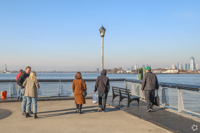 Valentino Park and the pier of the Parks Department is a small gem with a huge view.