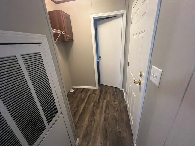 58 Locust St, Hopkinsville, KY 42240 - photo 5