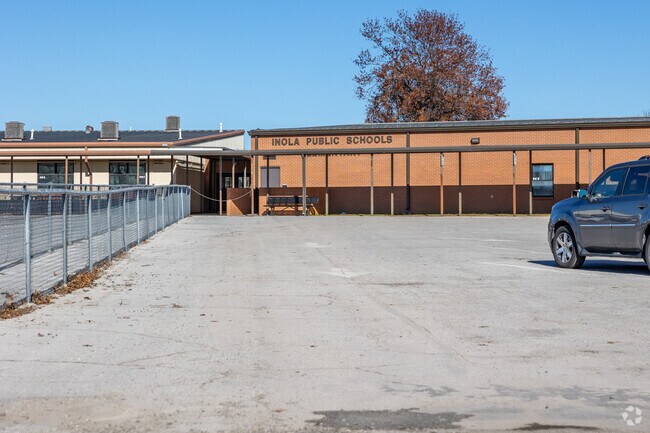 Inola Elementary is located in in the heart of Inola.