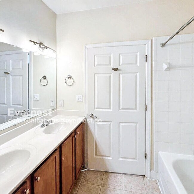 525 E Grace St unit 203, Richmond, VA 23219 - photo 7