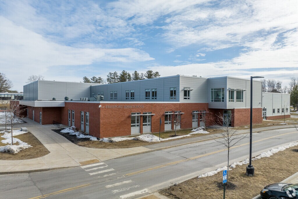 Street view of Freeport High School